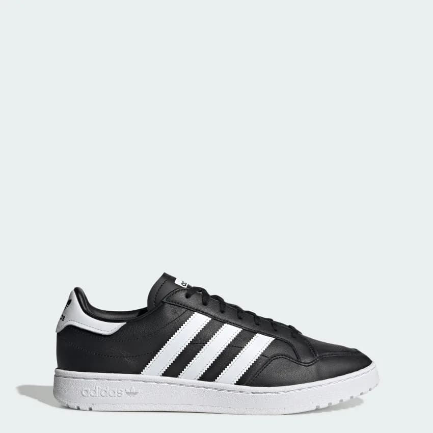 Chaussure Adidas Team Court