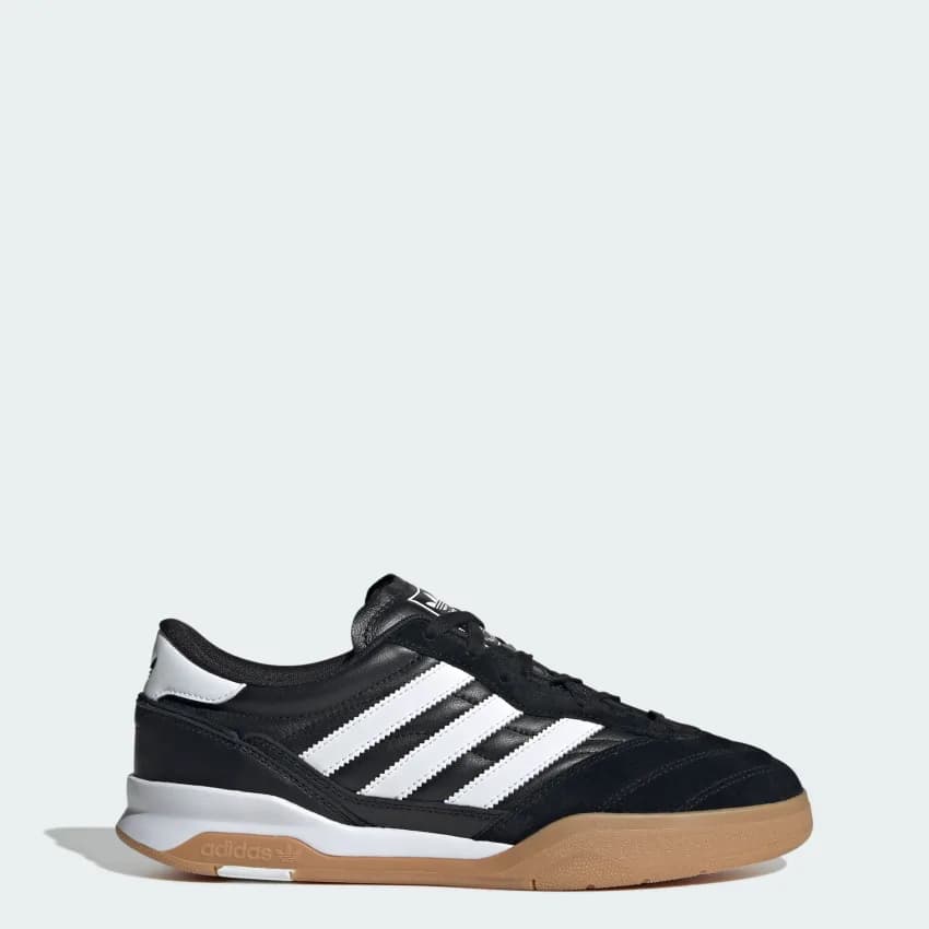 Chaussure Adidas Predator Mundial chez adidas