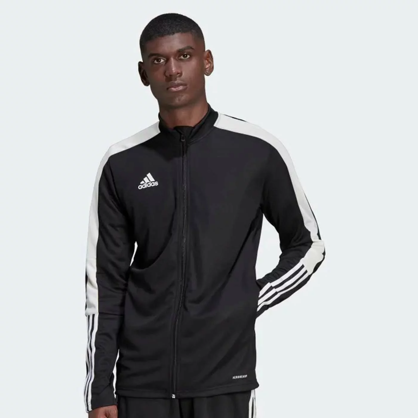 Adidas Survêtements H59990 & H60019 – Tiro Essential Black White chez Bestbrand